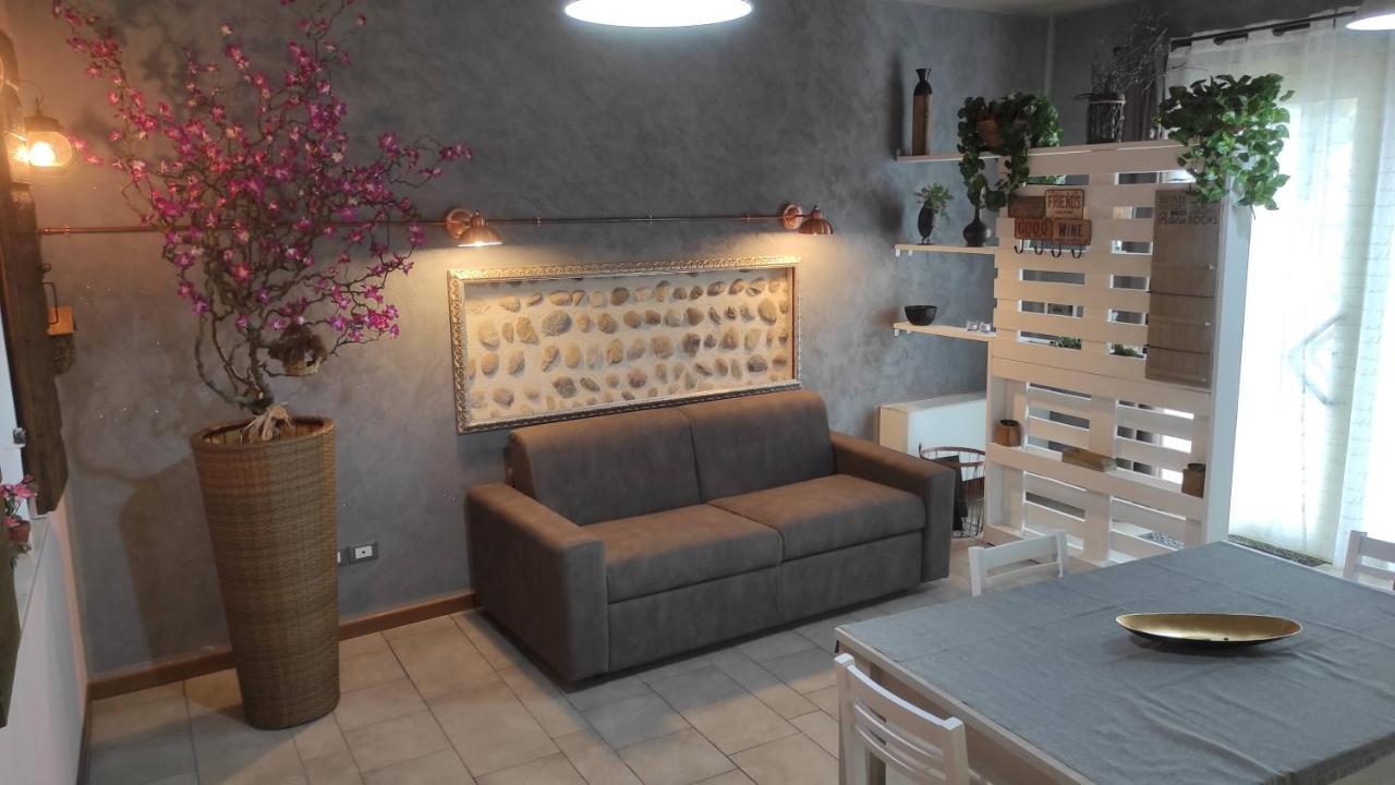 Appartamento Balcone Fiorito Fonzolo 外观 照片